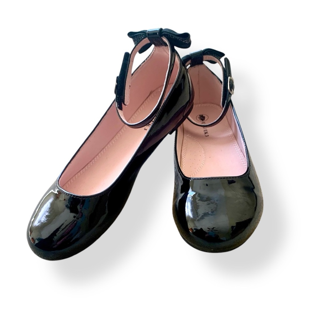 Girls Mary Jane Black Patent Leather Dress Shoes